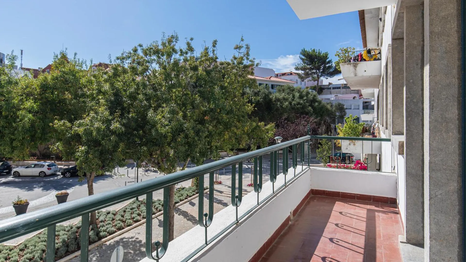 Apartment Lovely Two Bedroom Cascais Center