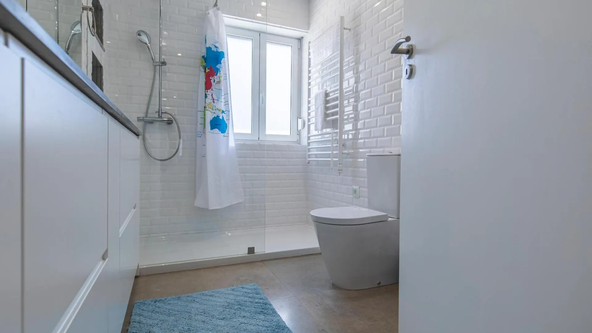 Apartment Lovely Two Bedroom Cascais Center